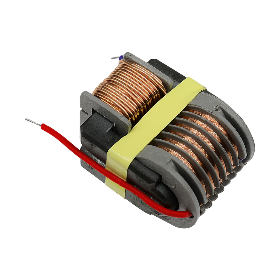 Convertisseur de tension haute - Power Inverter avis et prix